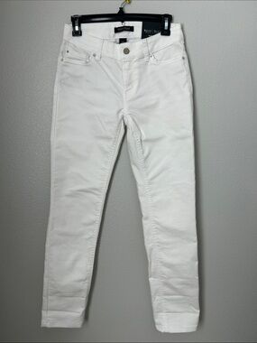 NWT Beautiful WHBM White Slim Ankle Jeans